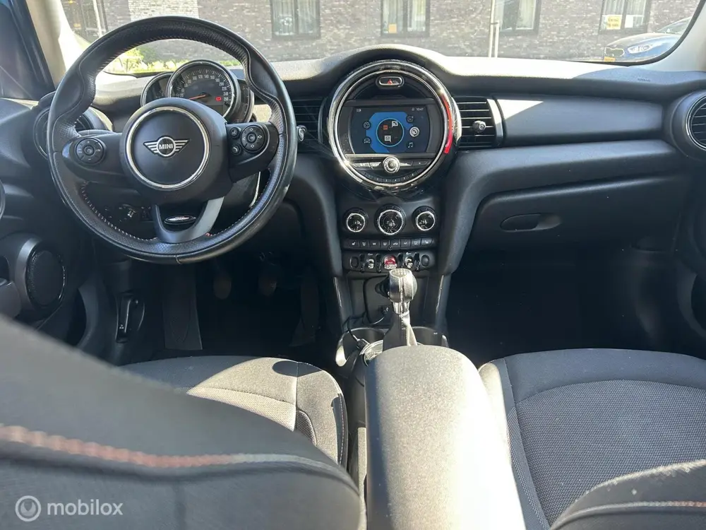 Mini 5-Deurs 1.5 One Chili Stoelver Carplay Keyless uit 2019, foto 10