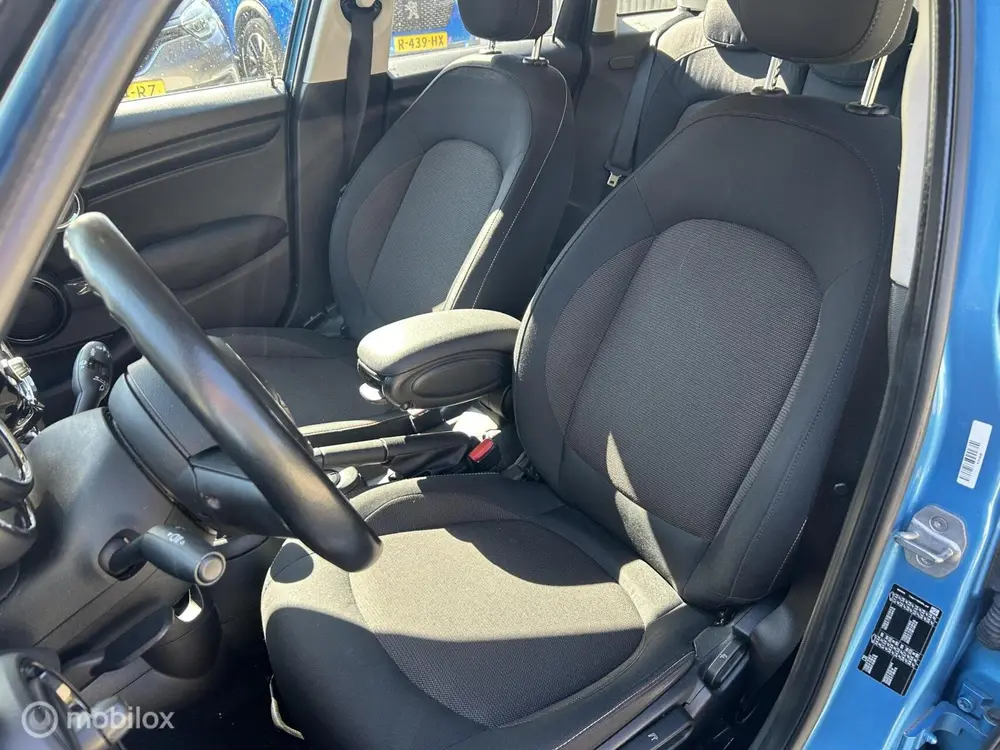 Mini 5-Deurs 1.5 One Chili Stoelver Carplay Keyless uit 2019, foto 9