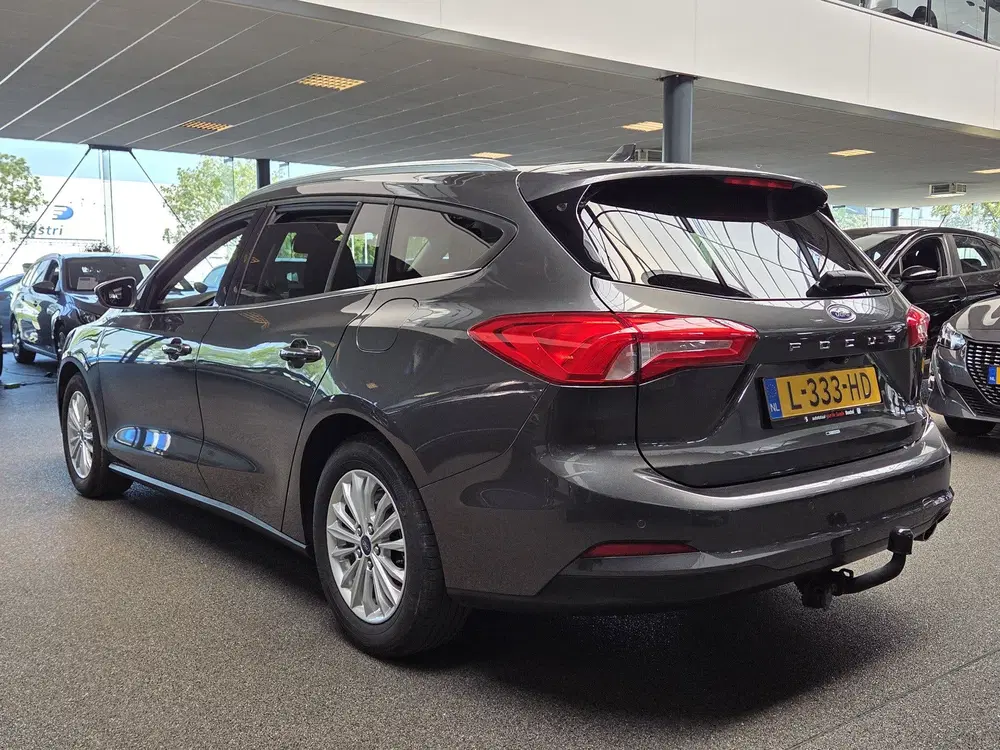 Ford Focus 1.0 EcoBoost Titanium X Business uit 2021, foto 3
