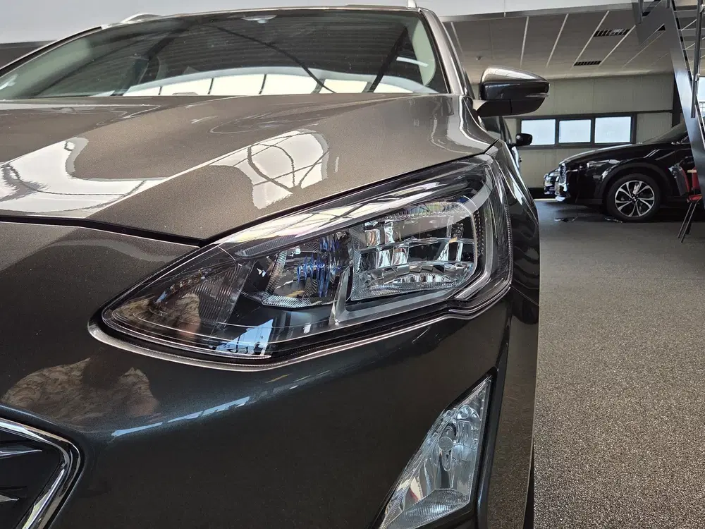 Ford Focus 1.0 EcoBoost Titanium X Business uit 2021, foto 9