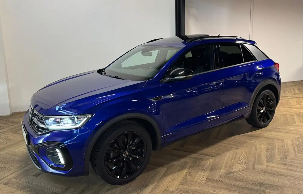 Volkswagen T-Roc 1.5 TSI R-Line PANO CAM BLINDSPOT uit 2022, foto 2