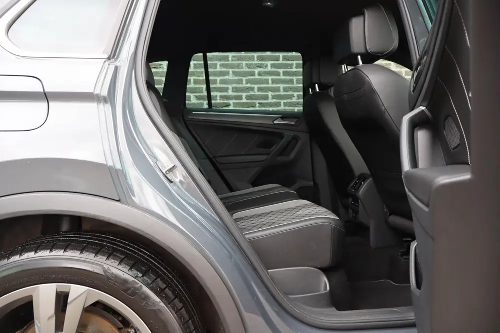 Volkswagen Tiguan 1.5 TSI 150pk DSG R-Line Business+ | Trekh uit 2020, foto 18