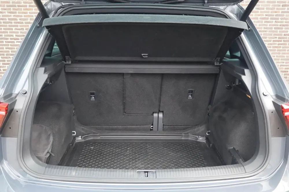 Volkswagen Tiguan 1.5 TSI 150pk DSG R-Line Business+ | Trekh uit 2020, foto 19