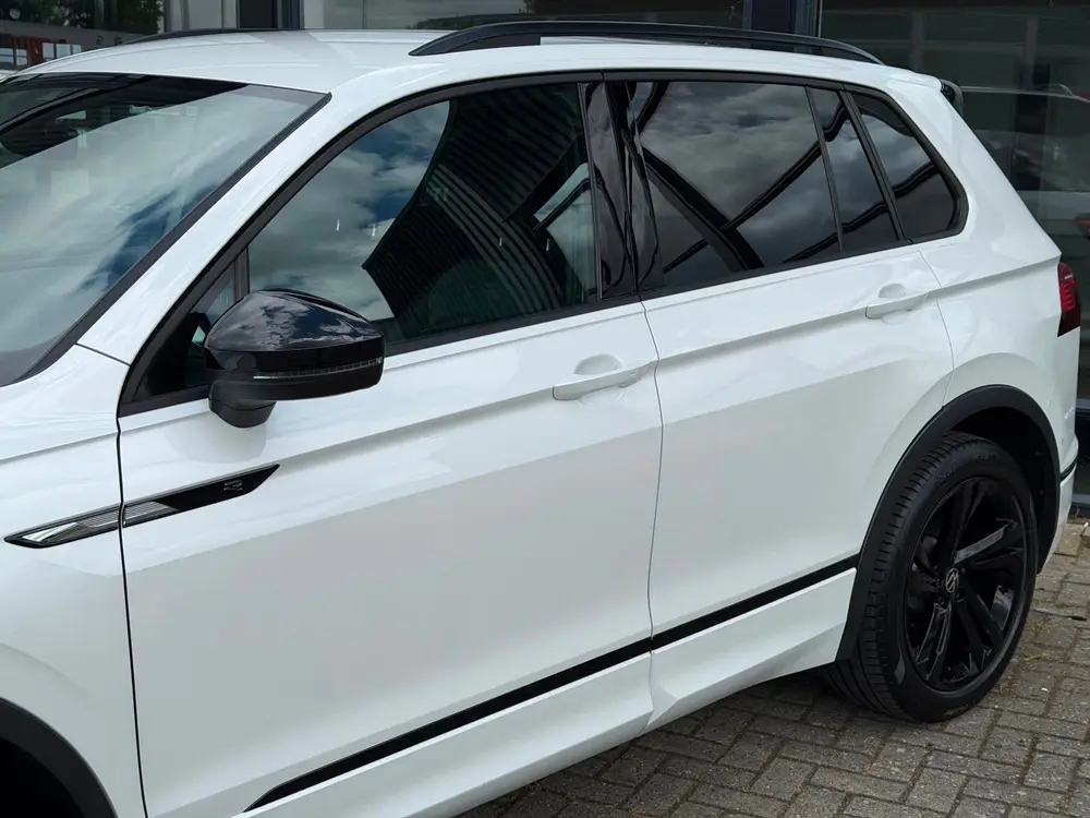Volkswagen Tiguan 1.5 TSI R-Line Black Style DSG ACC Full Op uit 2021, foto 10