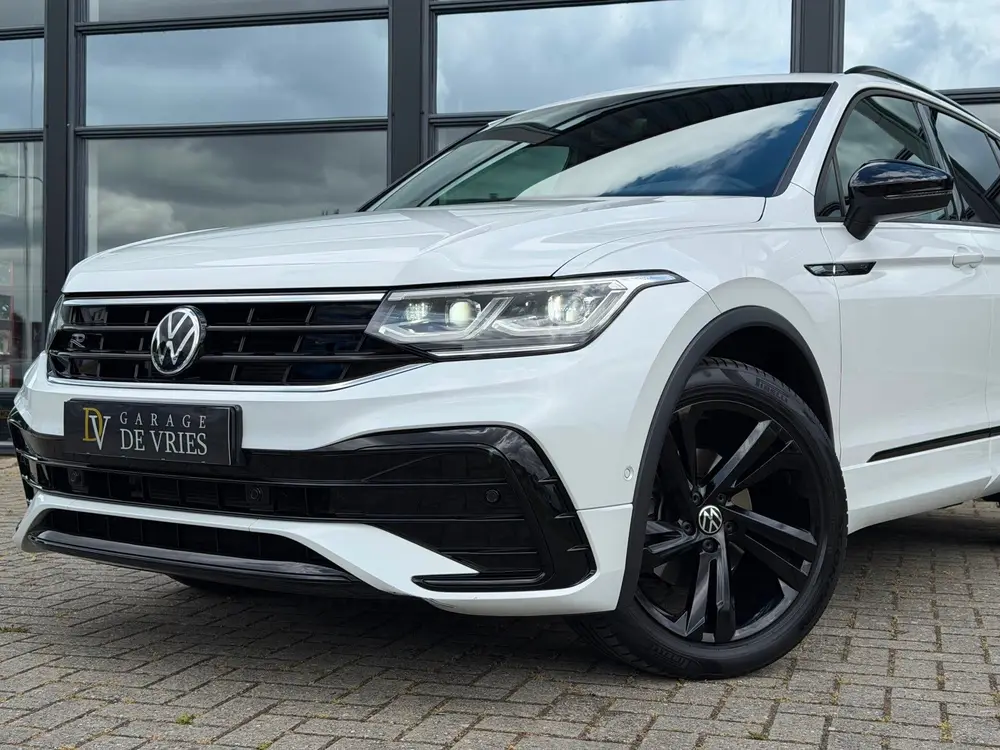 Volkswagen Tiguan 1.5 TSI R-Line Black Style DSG ACC Full Op uit 2021, foto 11