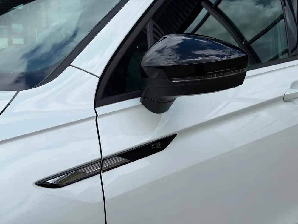 Volkswagen Tiguan 1.5 TSI R-Line Black Style DSG ACC Full Op uit 2021, foto 9