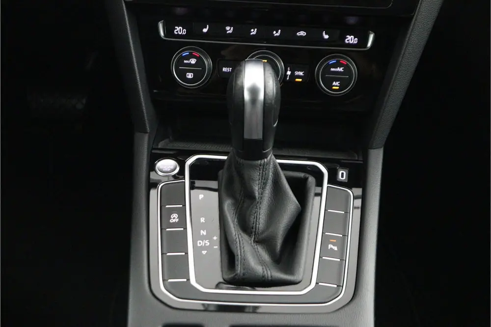 Volkswagen Passat Variant 1.6 TDI Comfort Business | Camera uit 2019, foto 19