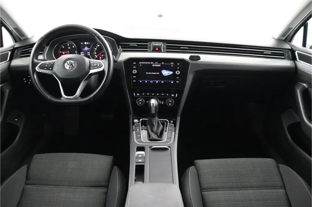 Volkswagen Passat Variant 1.6 TDI Comfort Business | Camera uit 2019, foto 7