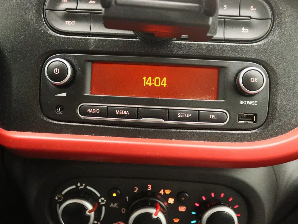 Renault Twingo 1.0 SCe Collection uit 2020, foto 9
