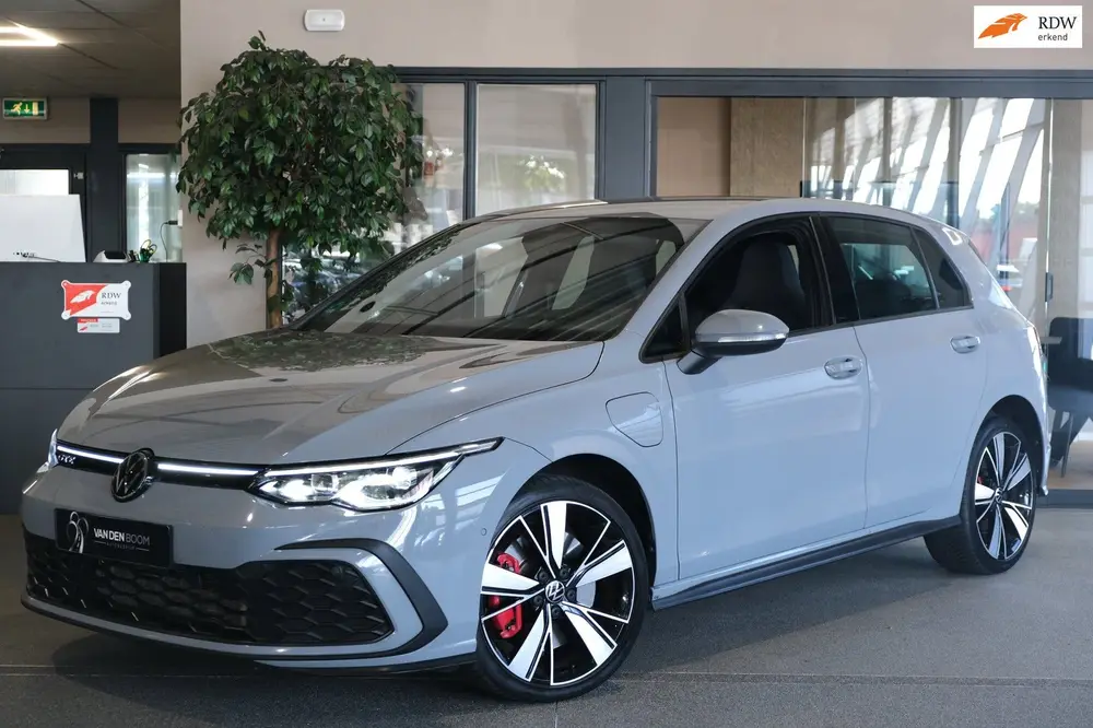 Volkswagen Golf 8 1.4 eHybrid GTE 245PK Led Trekhaak HuD ACC uit 2022