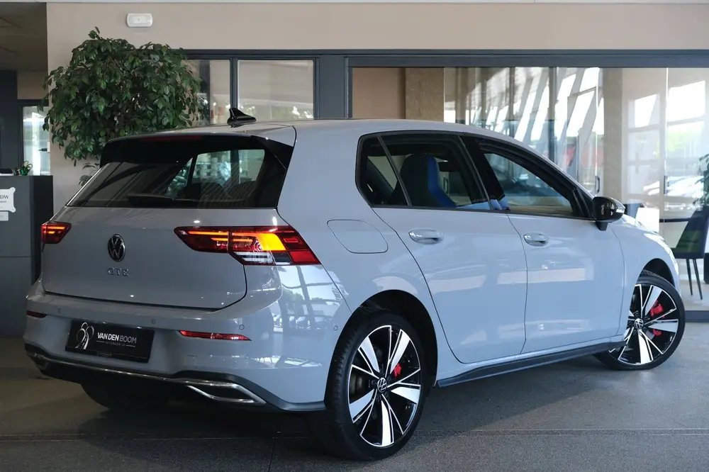 Volkswagen Golf 8 1.4 eHybrid GTE 245PK Led Trekhaak HuD ACC uit 2022, foto 2
