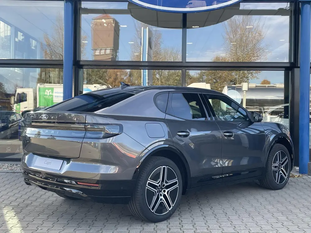 Ford Capri Premium Extended Range RWD 77 kWh uit 2026, foto 5