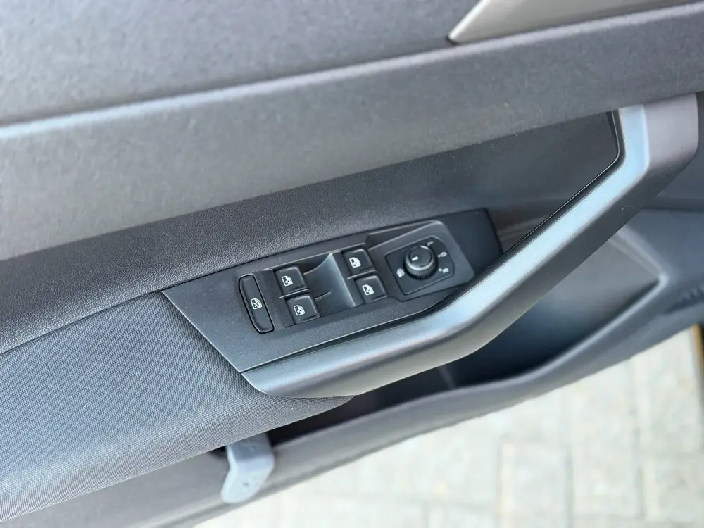 Volkswagen Polo 1.0 TSI Carplay Navi NAP PDC ACC DAB 17 inch uit 2020, foto 9