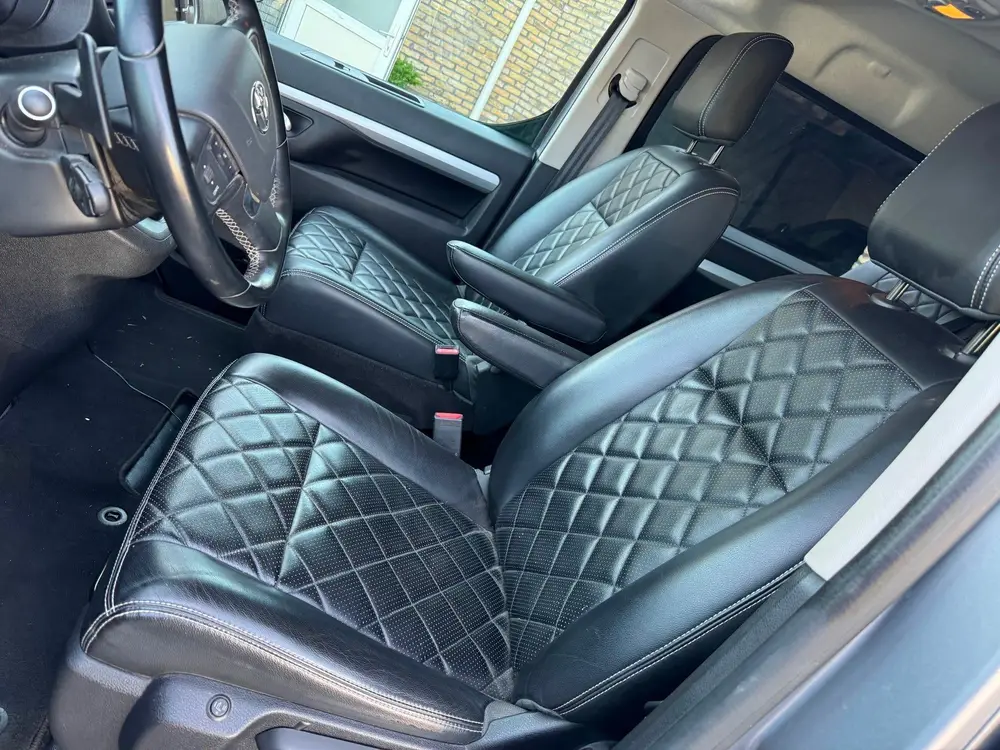 Toyota Proace 2.0 D-4D Black Line Long DC Bj 2021 Zee uit 2021, foto 8