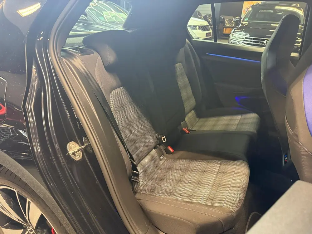 Volkswagen Golf 1.4 Ehybrid GTE 245 PK|Pano|Sfeer|Navi|Carpl uit 2022, foto 3