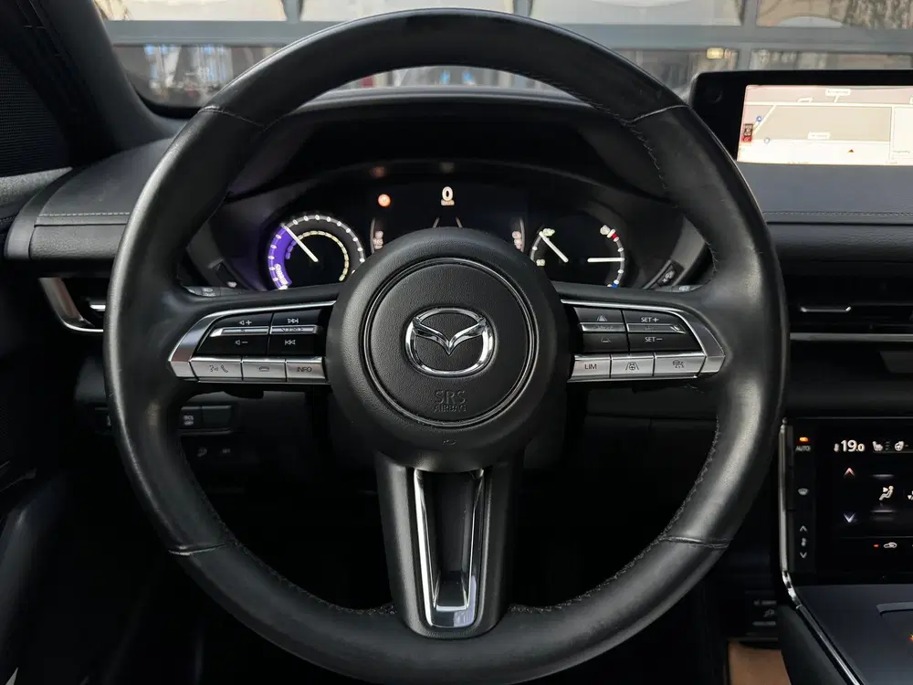 Mazda MX-30 E-SkyActiv 145 Luxury 36 kWh uit 2020, foto 11