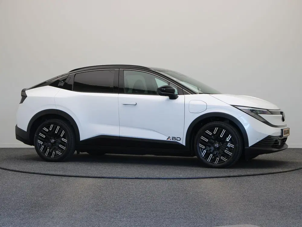 Nissan Leaf Evolve 75 kWh uit 2026, foto 13