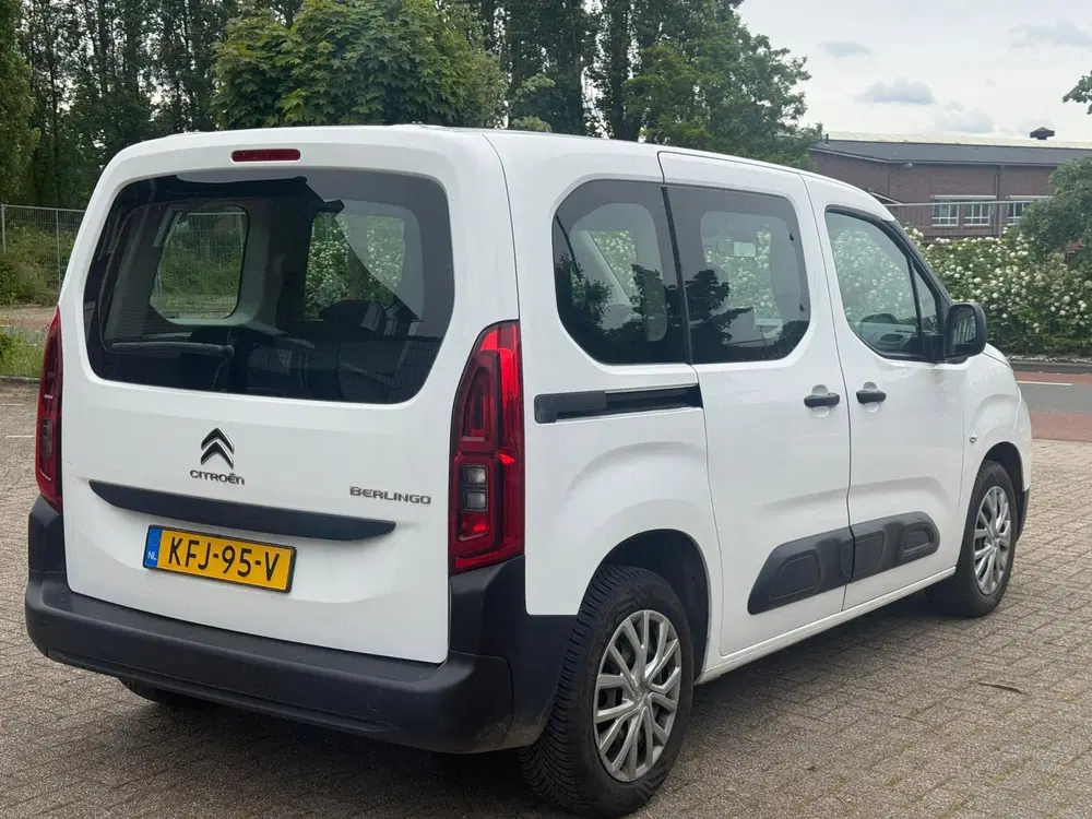 Citroën Berlingo Citroen Berlingo XL 1.2 PureTech Live Lane uit 2020, foto 4