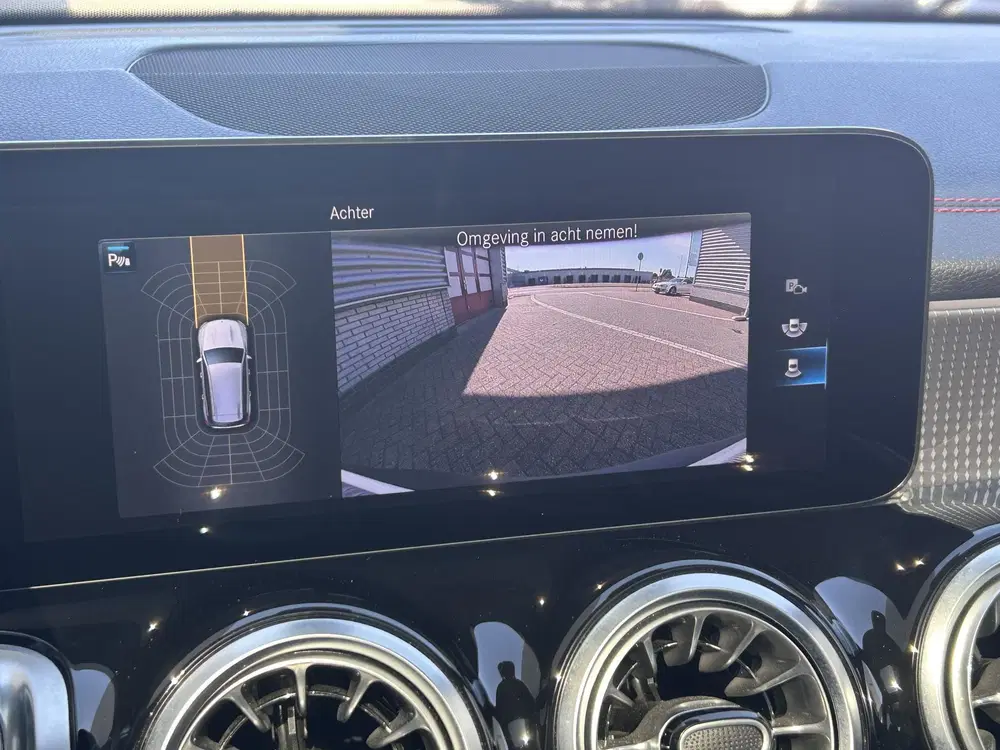 Mercedes-Benz EQB 300 4MATIC AMG Line 7p. 67 kWh uit 2022, foto 19
