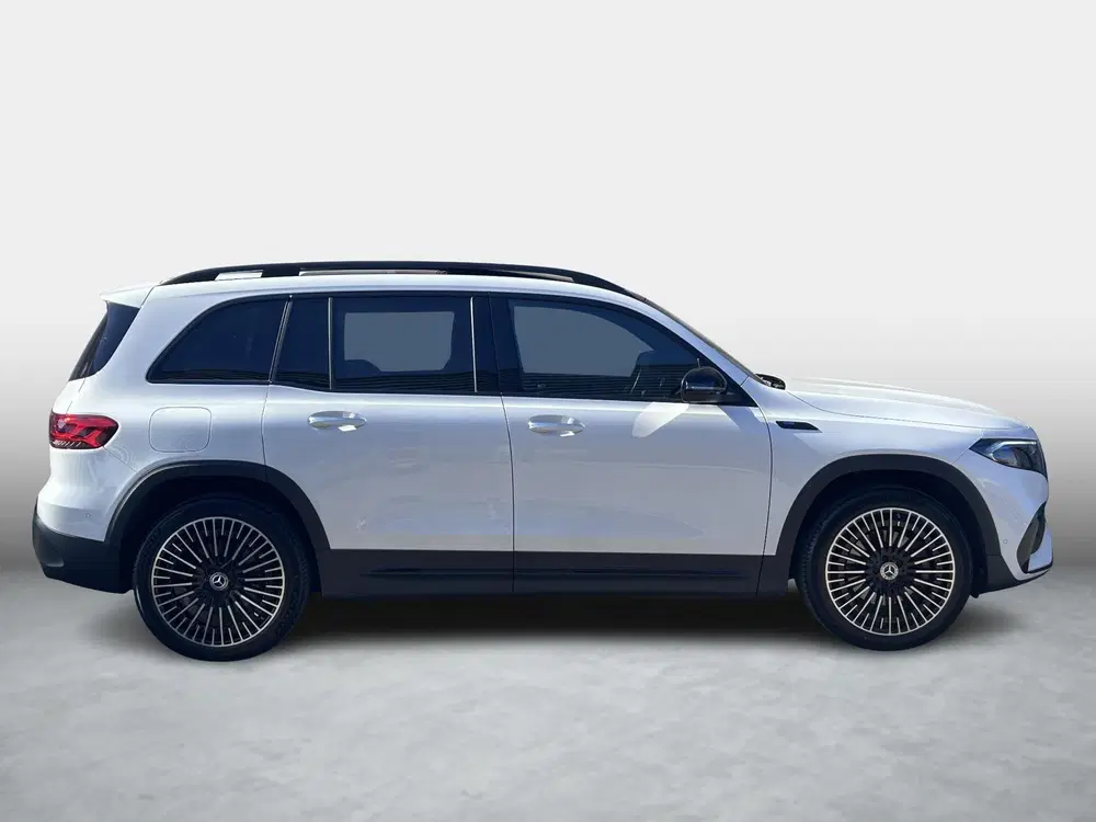 Mercedes-Benz EQB 300 4MATIC AMG Line 7p. 67 kWh uit 2022, foto 4