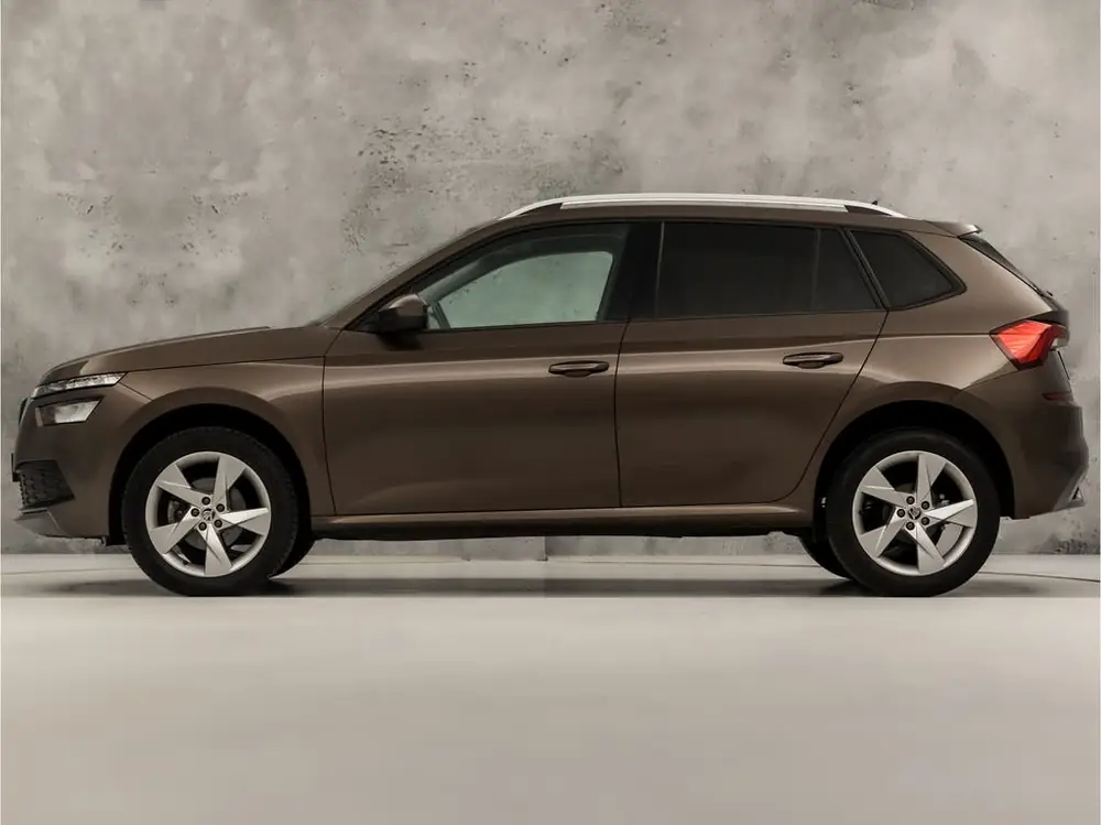 Skoda Kamiq 1.0 TSI Ambition Sport Automaat (APPLE CARPLAY uit 2019, foto 2
