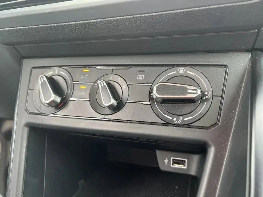 Volkswagen Polo 1.0 MPI Trendline | Airconditioning | Cruise uit 2019, foto 12