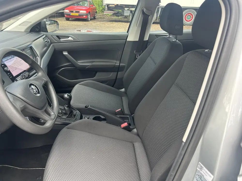 Volkswagen Polo 1.0 MPI Trendline | Airconditioning | Cruise uit 2019, foto 18
