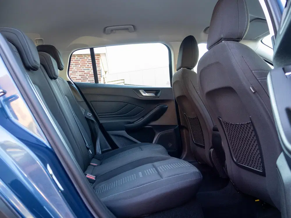 Ford Focus 1.0 EcoBoost Active Business Camera Trekha uit 2020, foto 16