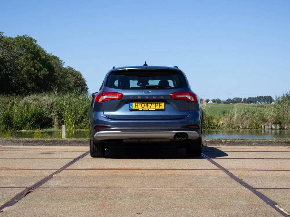 Ford Focus 1.0 EcoBoost Active Business Camera Trekha uit 2020, foto 6