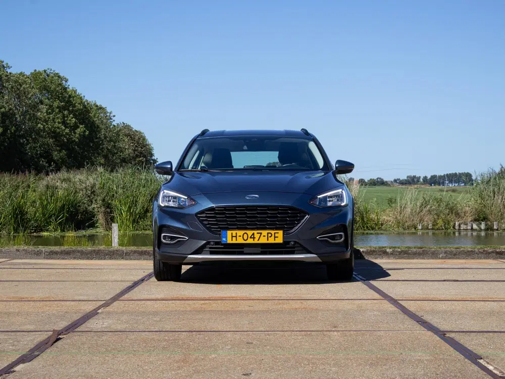 Ford Focus 1.0 EcoBoost Active Business Camera Trekha uit 2020, foto 8