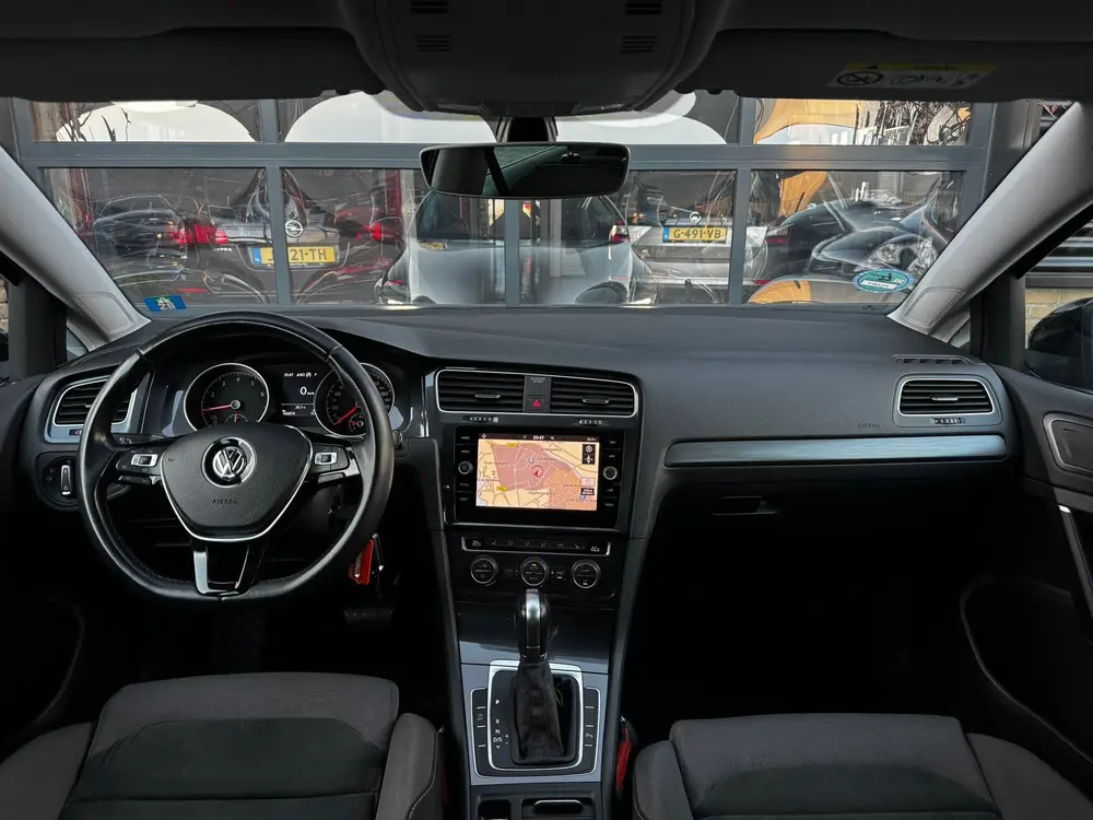 Volkswagen Golf Variant 1.0 TSI Comfortline Business | Trekh uit 2019, foto 3