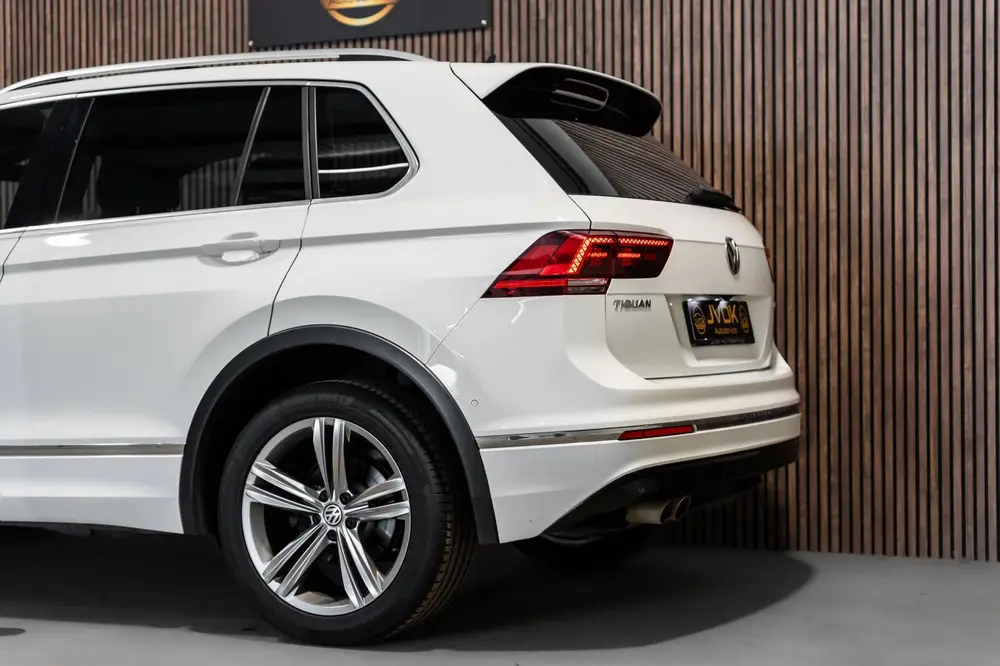 Volkswagen Tiguan 2.0 TSI 4Motion R-Line DSG PANO LED CAMERA uit 2019, foto 9