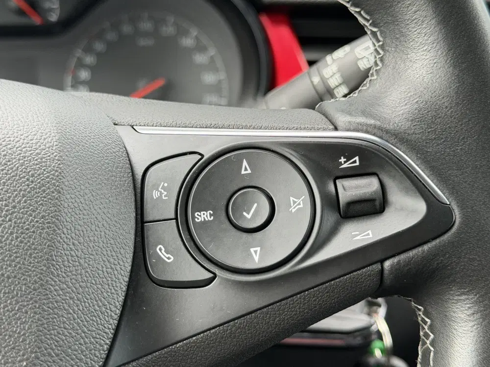 Opel Crossland BWJ 11-2021 uit 2021, foto 10