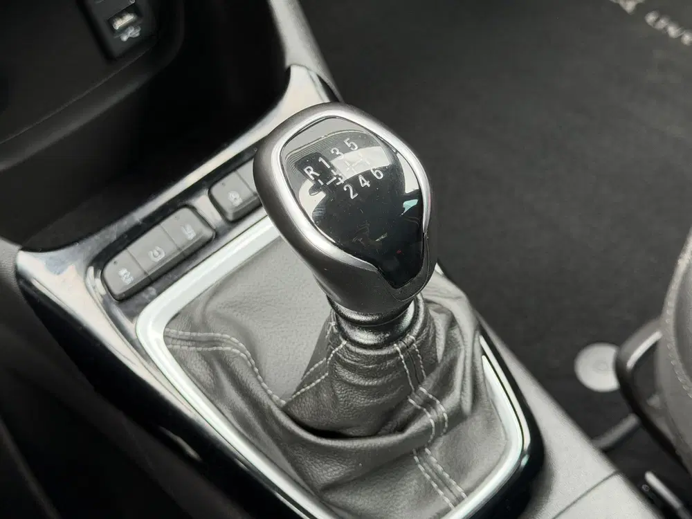 Opel Crossland BWJ 11-2021 uit 2021, foto 18