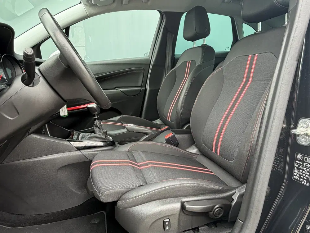 Opel Crossland BWJ 11-2021 uit 2021, foto 4