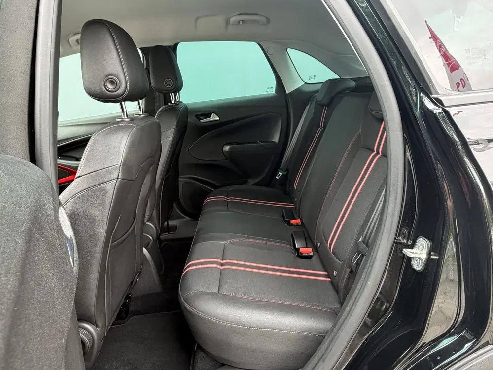 Opel Crossland BWJ 11-2021 uit 2021, foto 6
