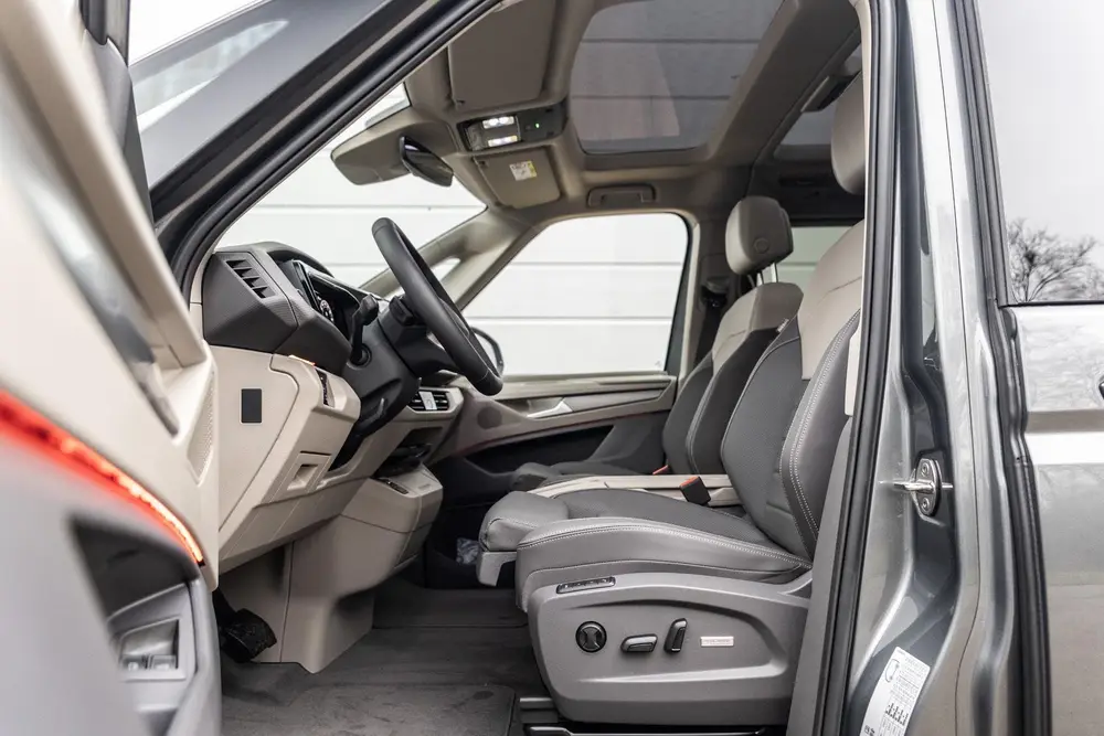 Volkswagen Multivan 1.5 eHybrid 245pk L2 Bulli Edition | Vel uit 2026, foto 15