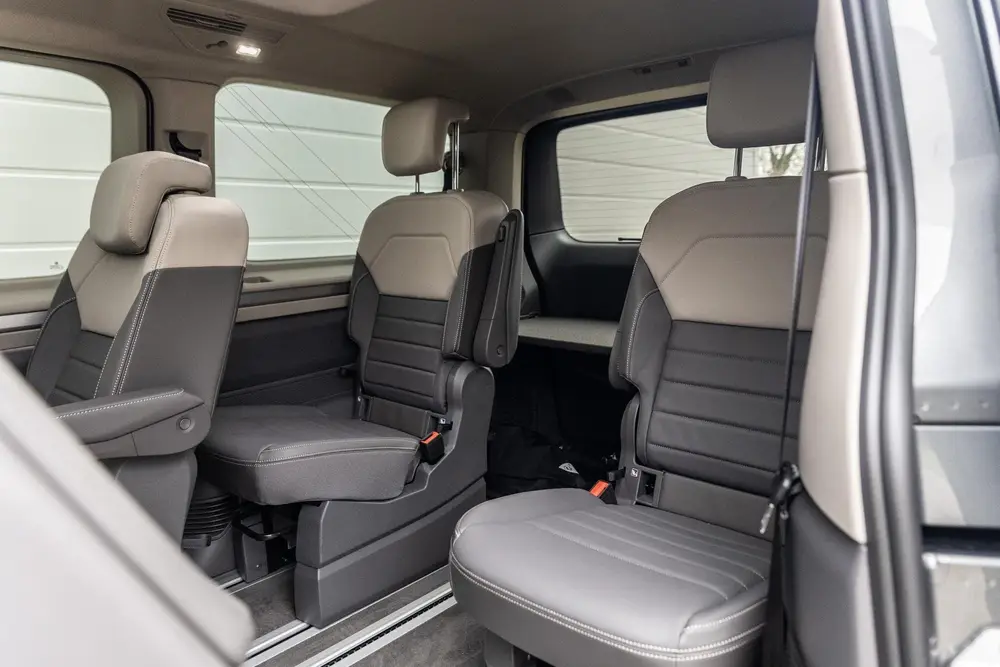 Volkswagen Multivan 1.5 eHybrid 245pk L2 Bulli Edition | Vel uit 2026, foto 18