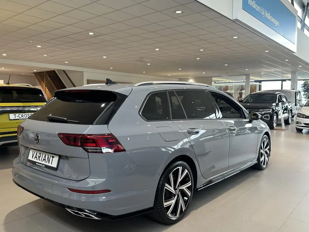 Volkswagen Golf Variant 1.5 eTSI R-Line Business+ | Panorami uit 2023, foto 4