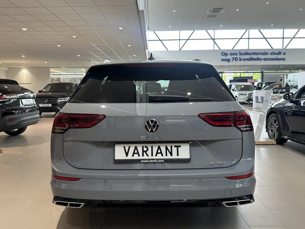 Volkswagen Golf Variant 1.5 eTSI R-Line Business+ | Panorami uit 2023, foto 5