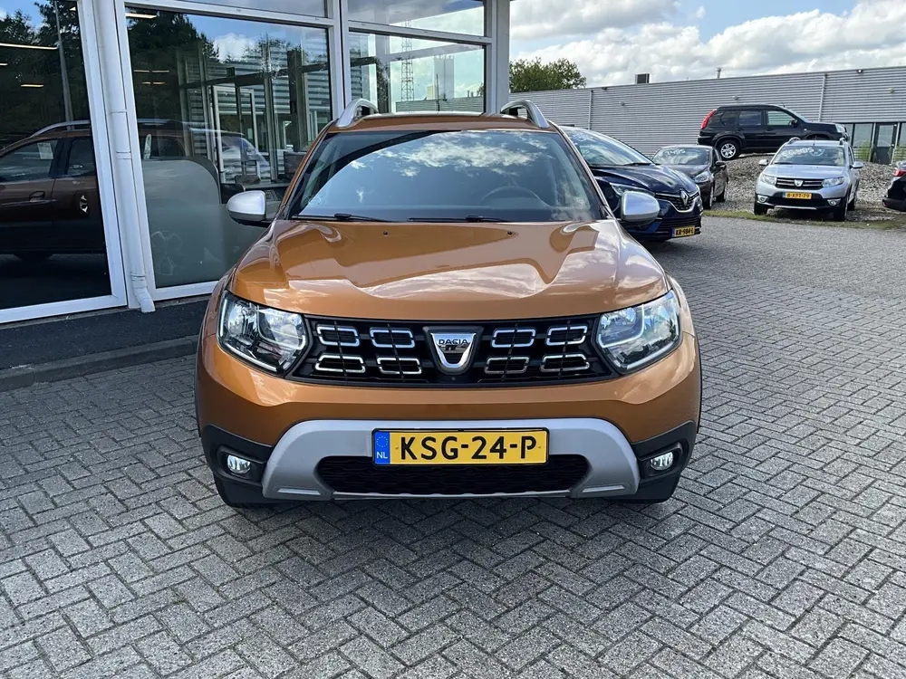 Dacia Duster 1.0 TCe Prestige trekhaak uit 2020, foto 2