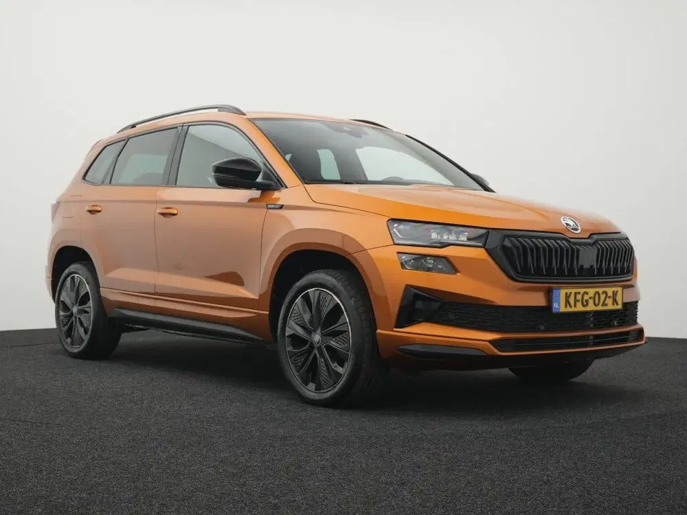 Skoda Karoq 1.5 TSI Sportline Business uit 2025, foto 14