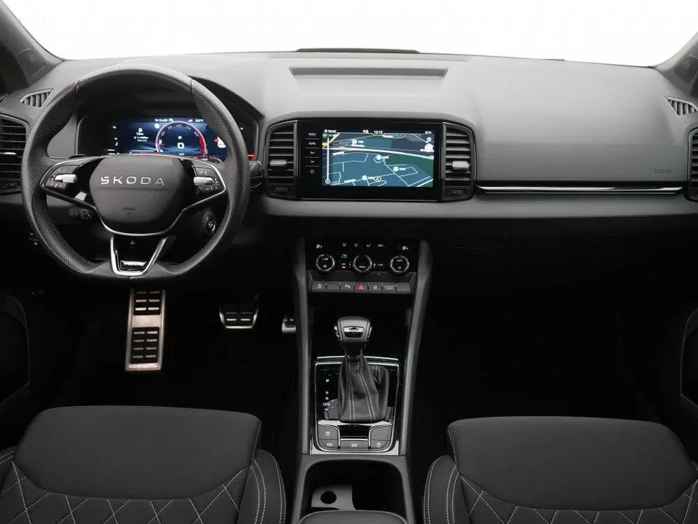 Skoda Karoq 1.5 TSI Sportline Business uit 2025, foto 3