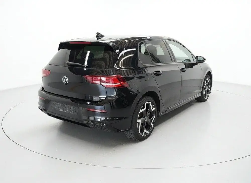 Volkswagen Golf 1.5 TSI R-Line Edition|150PK|LED|Panodak|Nav uit 2025, foto 2