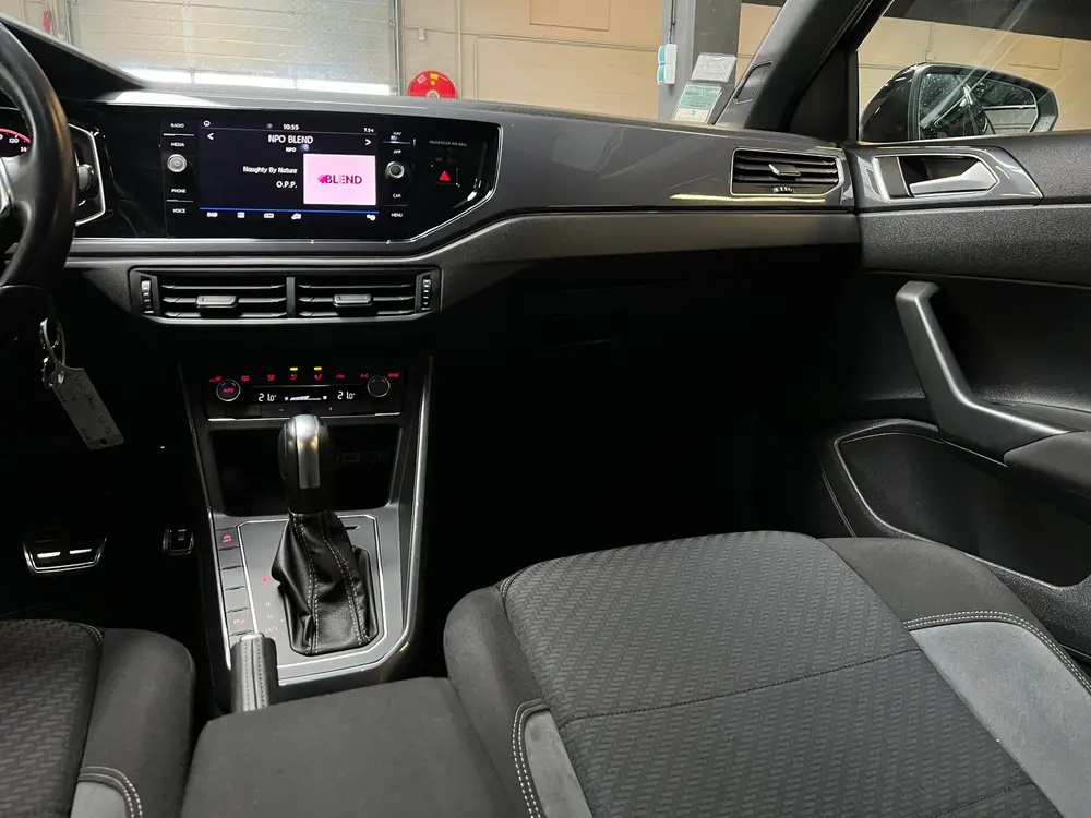 Volkswagen Polo 1.0 TSI R- Line Automaat/Virtual/Carplay uit 2019, foto 19