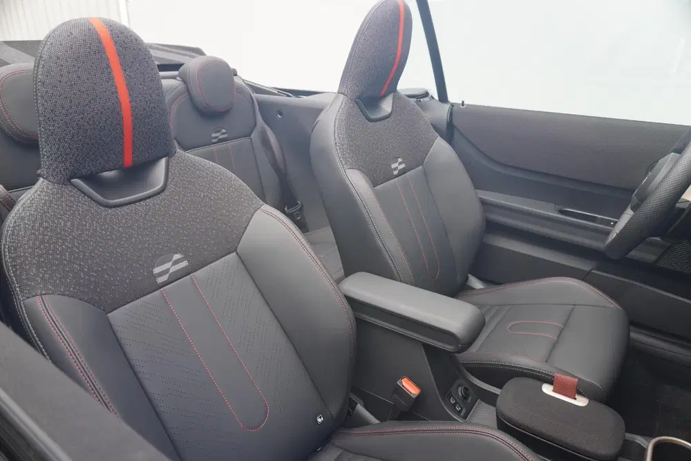 Mini Cabrio Cooper S uit 2026, foto 12