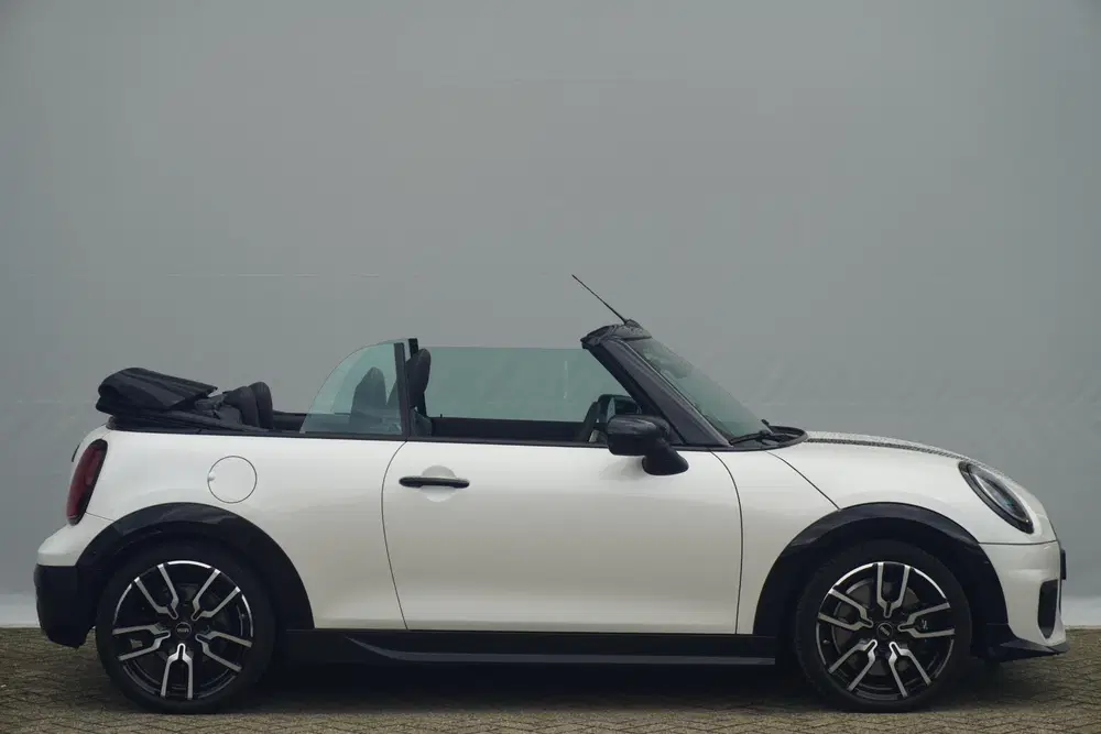 Mini Cabrio Cooper S uit 2026, foto 8