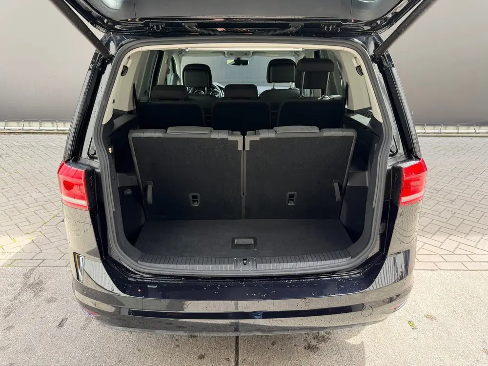Volkswagen Touran 1.5 TSI Comfortline Business 7p Carplay Ma uit 2019, foto 13