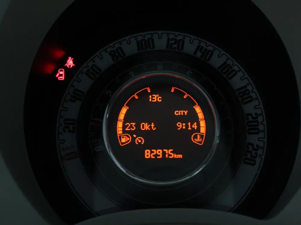 Fiat 500 1.2 Lounge Navigatie Leder Interieur Climate Contro uit 2019, foto 12