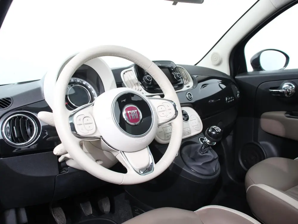 Fiat 500 1.2 Lounge Navigatie Leder Interieur Climate Contro uit 2019, foto 2